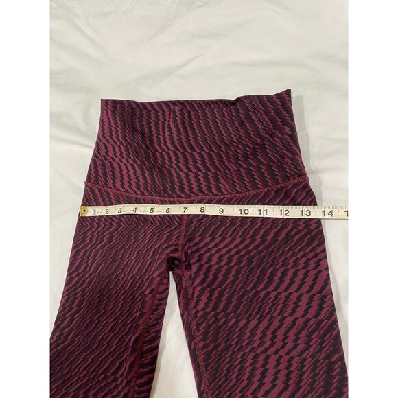 Lululemon Wunder Under Burgundy Athletic Crop Capri Leggings Size 6 - Picture 5 of 9